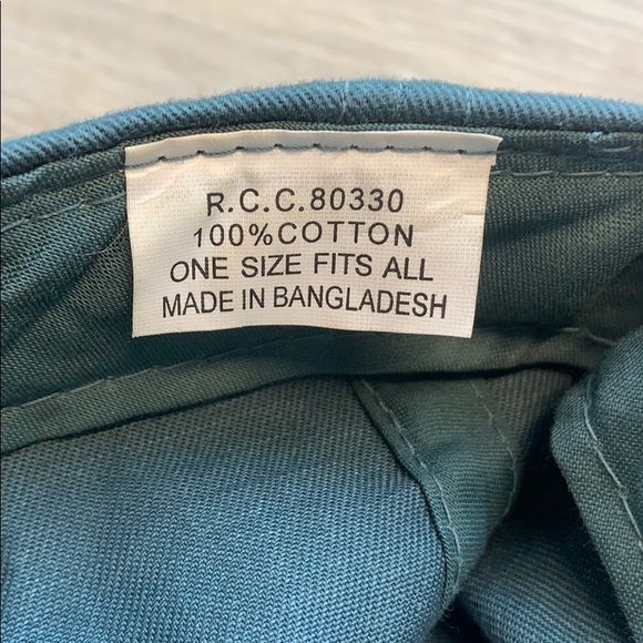 Vintage World Bird Sanctuary Hat - Picture 8 of 8